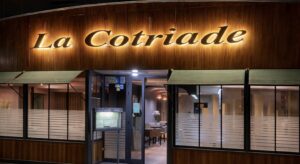 Devanture la cotriade saint gilles croix de vie